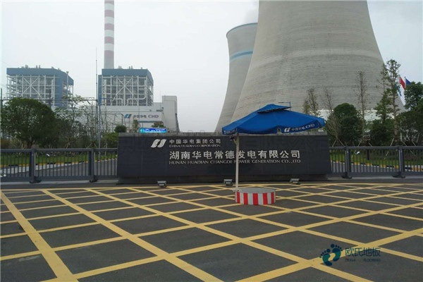 運(yùn)動實(shí)木地板生產(chǎn)廠家2