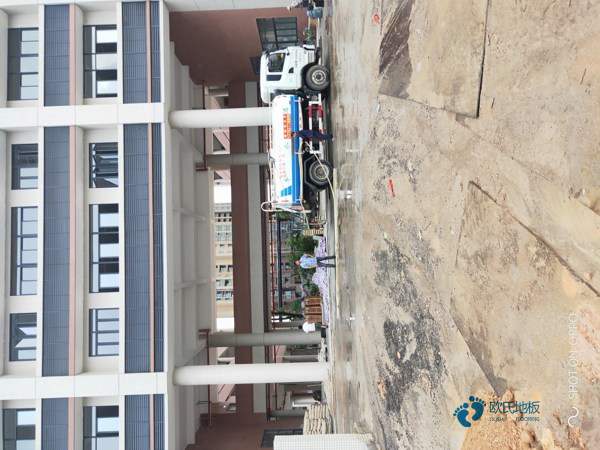 單龍骨運動體育地板保養知識3